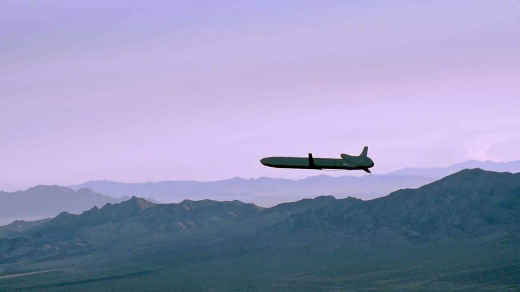 An AGM-86 ALCM in flight. Photo: U.S. Air Force