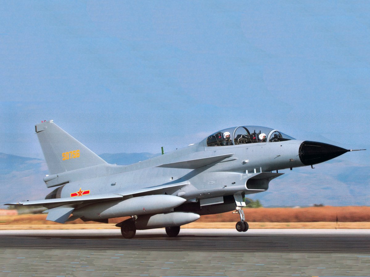 J-10S_Trainer_D.jpg