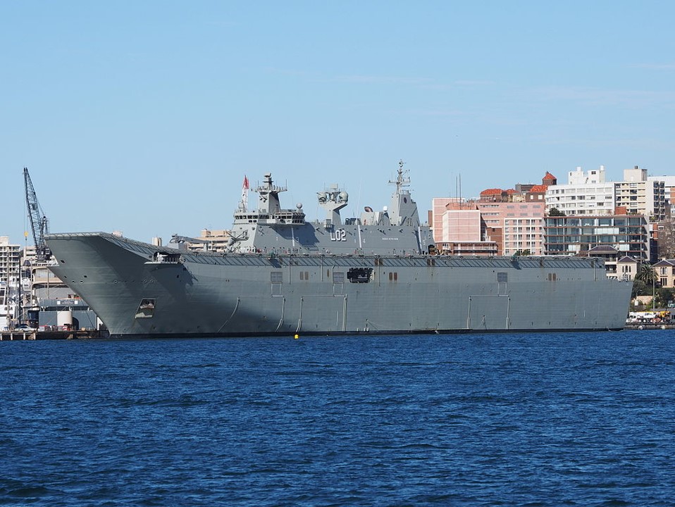 Canberra_Class_Ship_(A).jpg