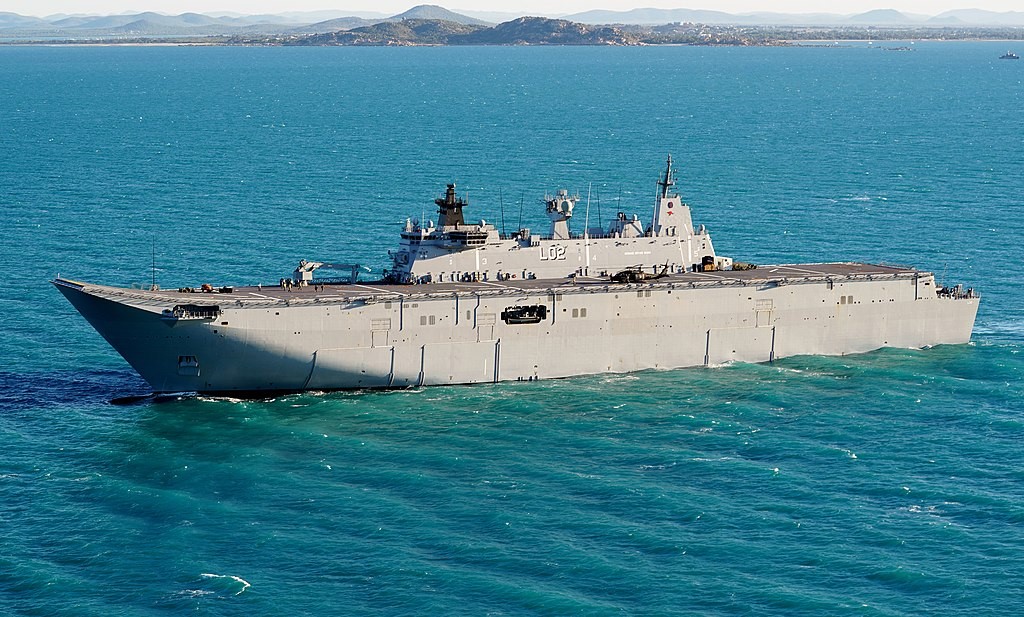 Canberra_Class_Ship_(B).jpg
