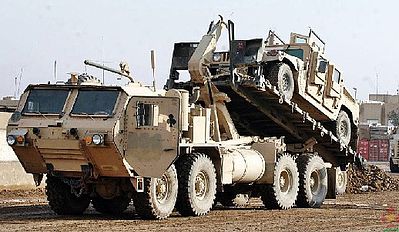 M1120_HEMTT_Load_Handling_System_(LHS)(A).jpg