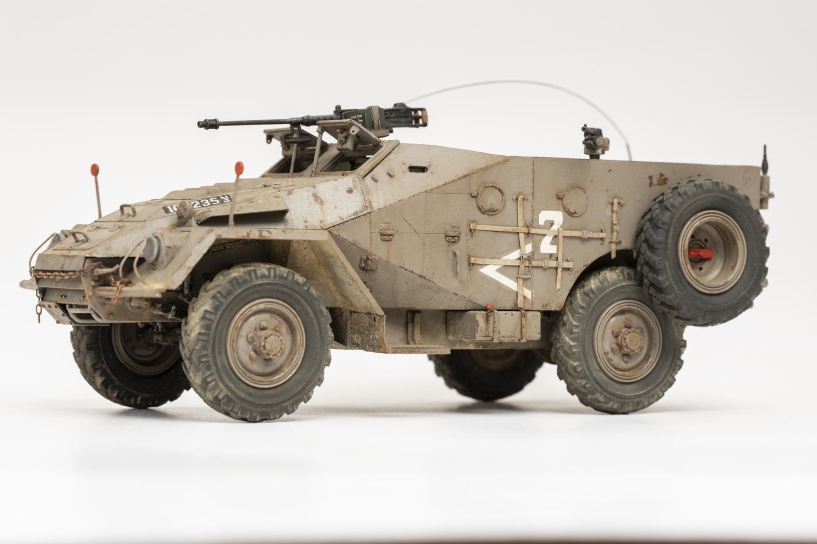 BTR-40_(B).jpg