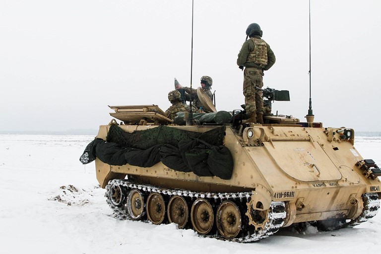 M1064_Mortar_Carrier_(DD).jpg