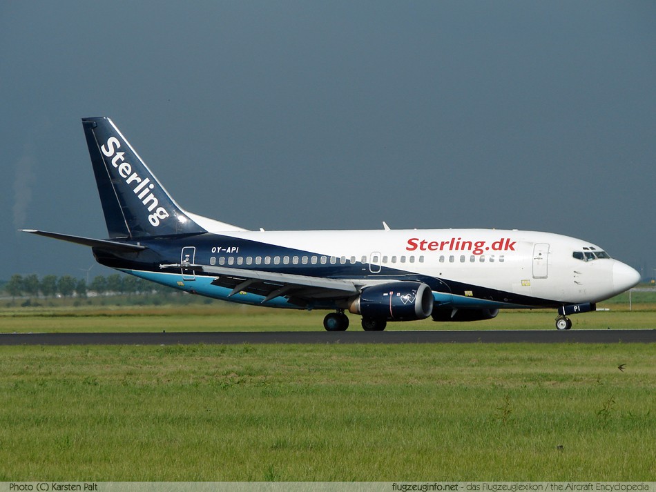 Boeing_737-500(A).jpg