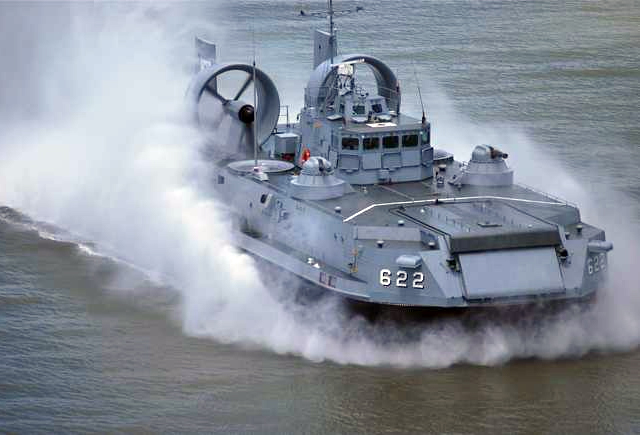 Tsaplya-class_LCAC(C).jpg