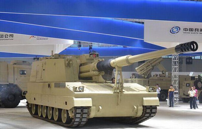 PLZ-52_Chinese_155mm_(BB).jpg