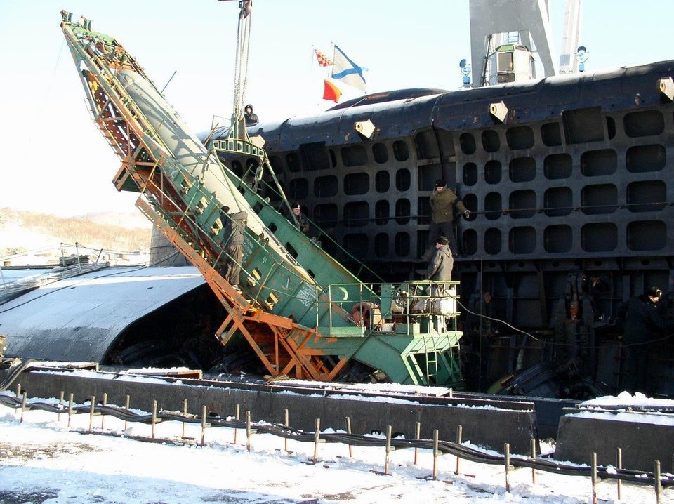 SS-N-19_Shipwreck_anti-ship_missile_(A).jpg