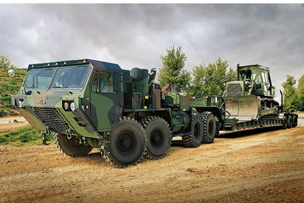 M983_Tractor_HEMTT_(A).jpg