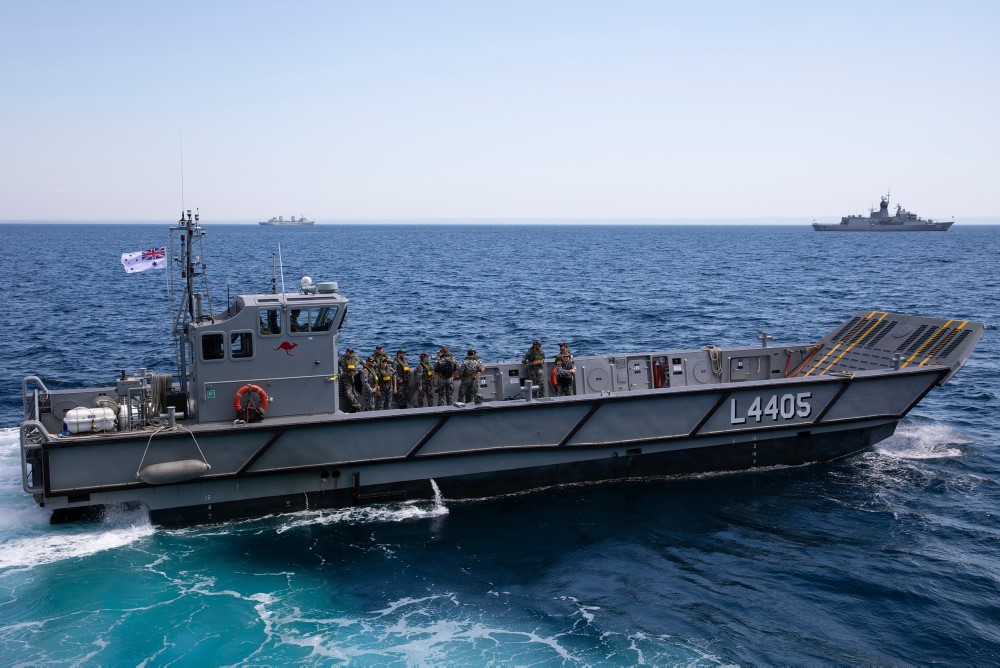 LLC_(LHD_Landing_Craft)_(A).jpg