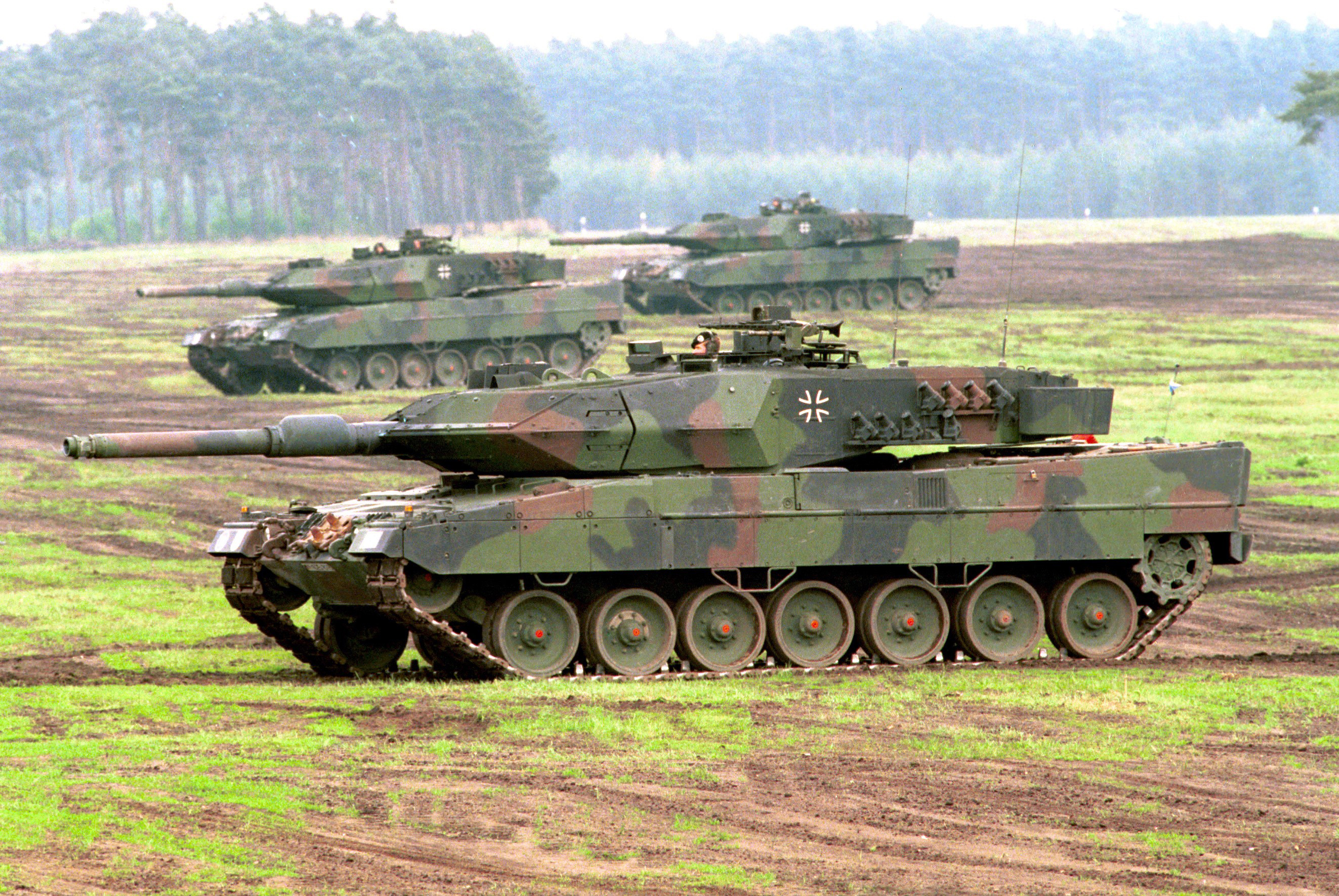 Leopard2MBT(D).jpg