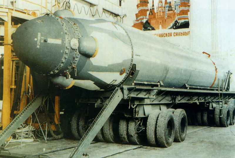 SS-N-23_Skiff_Missile_(A).jpg