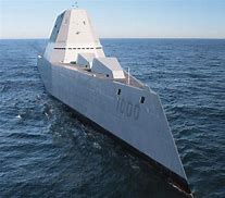 Zumwalt_Class_American_Guided_Missile_Destroyer_(b).jpg