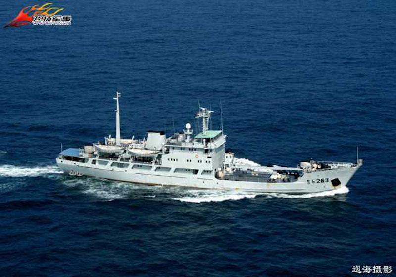 Type_744_buoy_tender(B).jpg