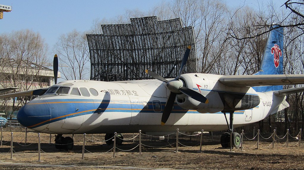 Xian_Y-7Russian(B).jpg