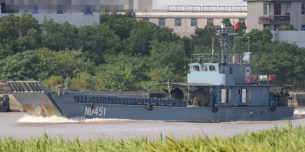 Type_067_utility_landing_craft(A).jpg