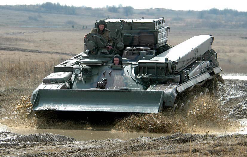 BREM-1_Russian_Armored_(BB).jpg