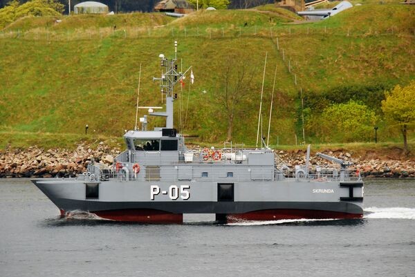 Skrunda_Class_Boat_(A).jpg