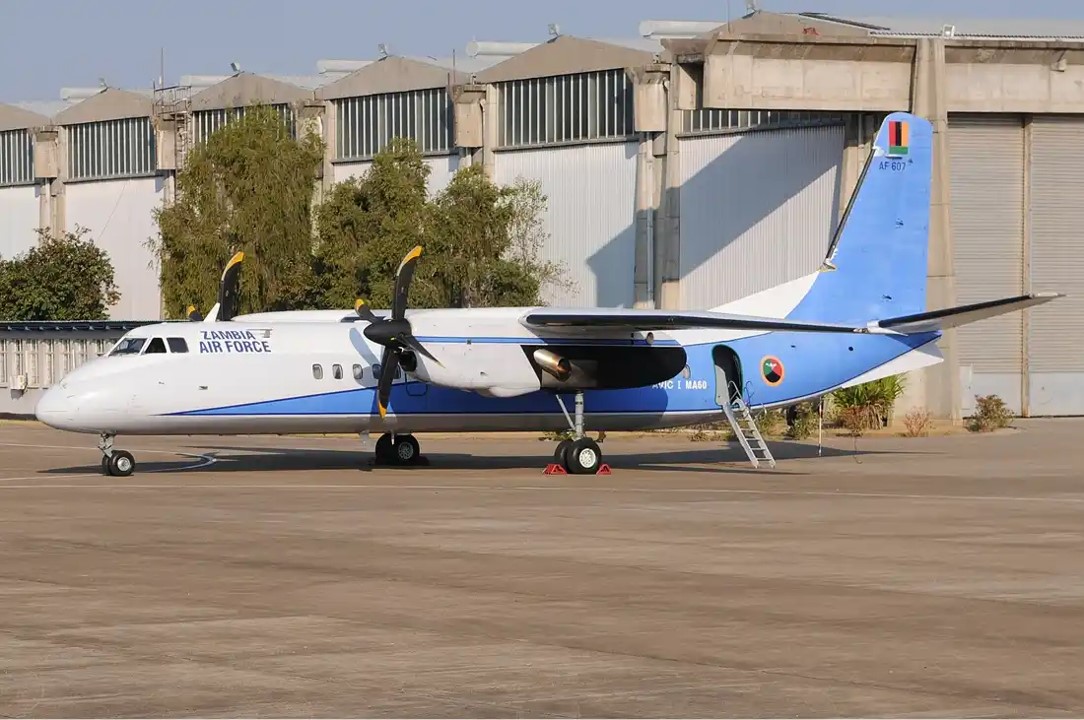 Xian_MA60_Airliner_(C).jpg