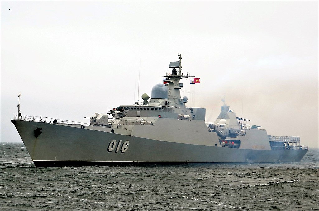 Gepard-class_frigate_(C).jpg