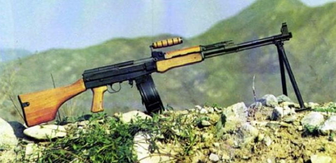 Type_81_assault_rifle(C).jpg