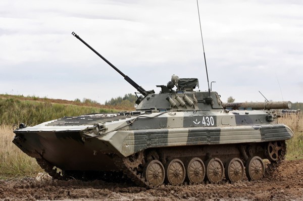 BMP-2_Russian_Amphibious(A).jpg