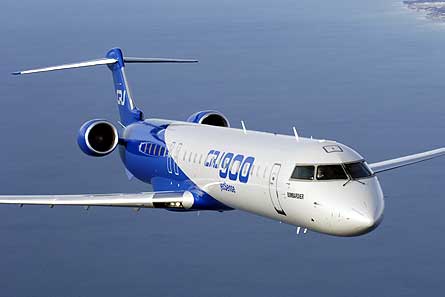CRJ900_Canada_(D).jpg