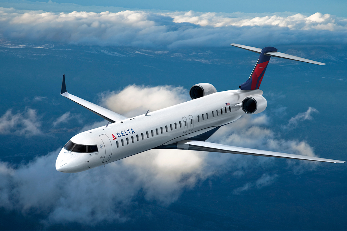 CRJ900_Canada(B).jpg