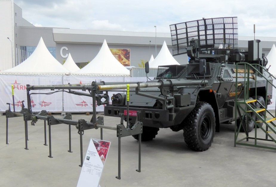 Listva_Russian_6x6_Remote-Controlled_Mine_Clearance_Vehicle(A).jpg