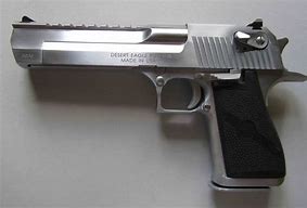 Desert_Eagle_American_Semi_Automatic_Pistol_(C).jpg