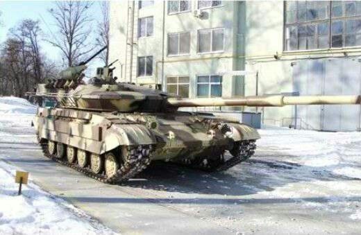 T-64E_Ukrainian_MBT_(C).jpg