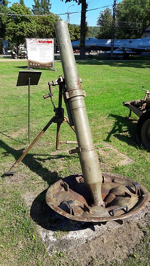 M1938_mortar_(B).jpg