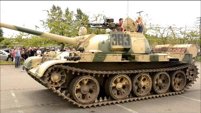 T-55_Russian_MBT_(C).jpg