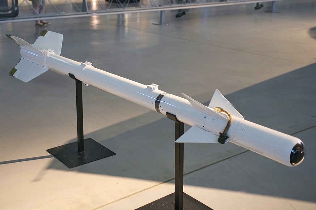 Vympel_K-13Missile(A).jpg