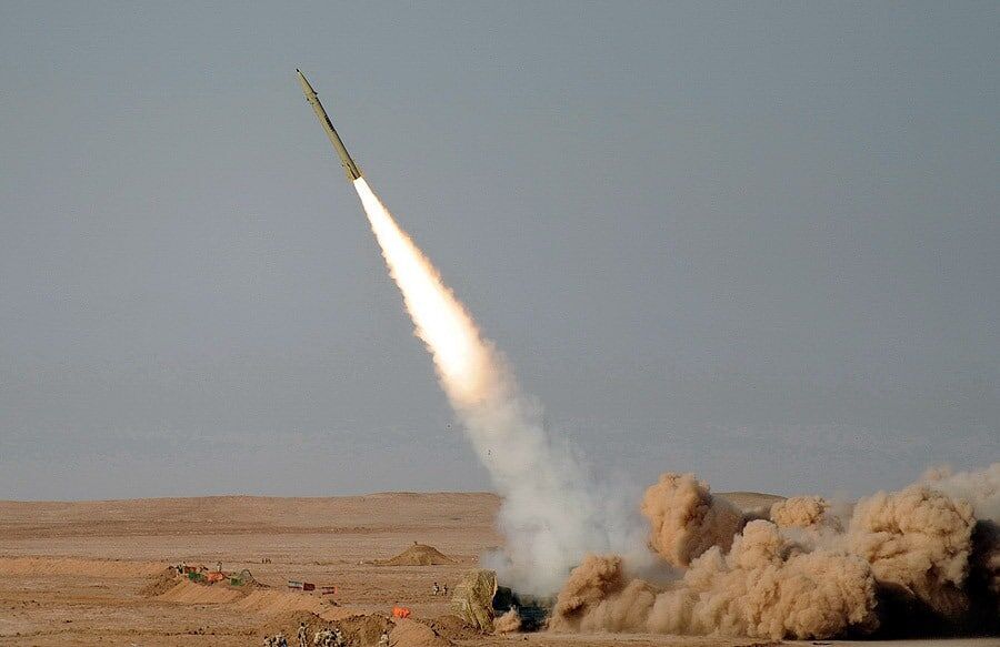 Fateh-110 missile launch. Photo: Hossein Velayati, Wikimedia Commons
