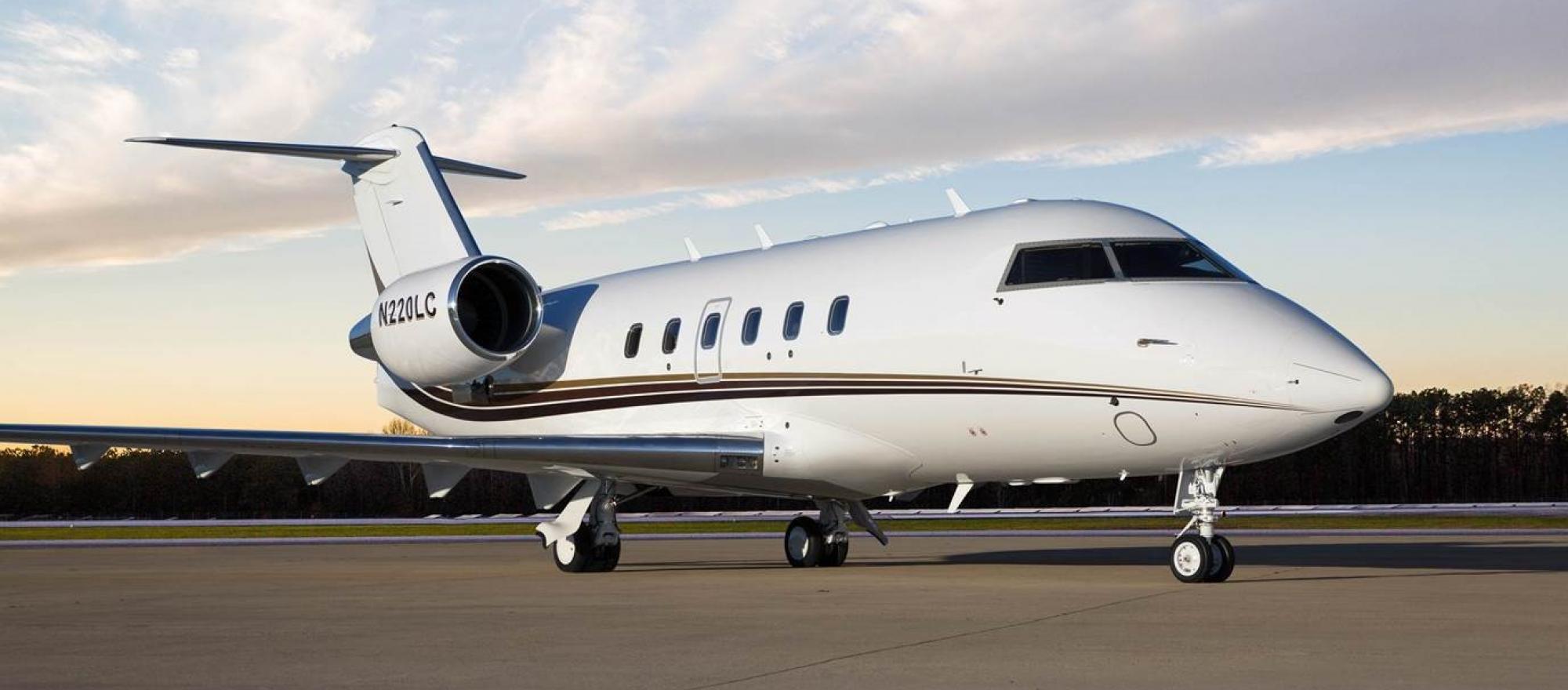 Challenger_601_Canada(B).jpg