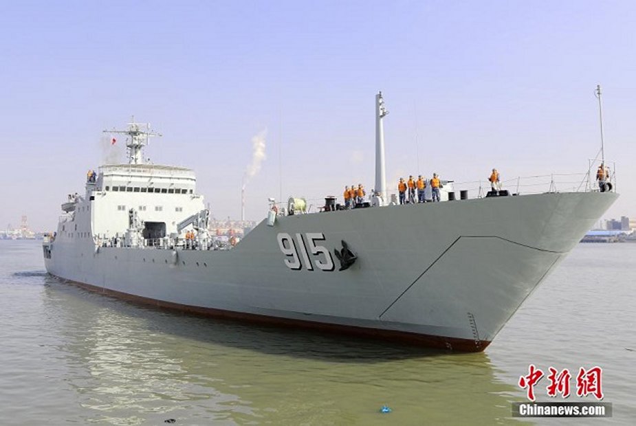 Type_072A-Class_(Yuting_II_Class)_(AA).jpg