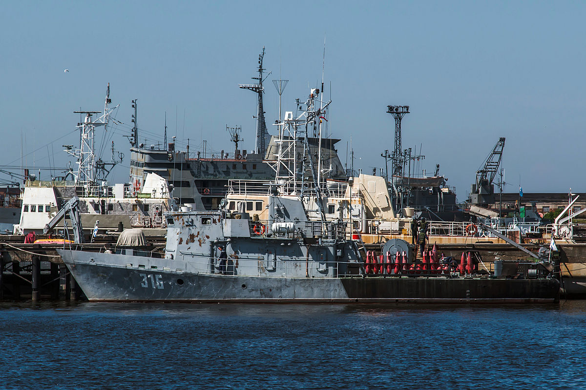 Lida-class_minesweeper_(A).jpg