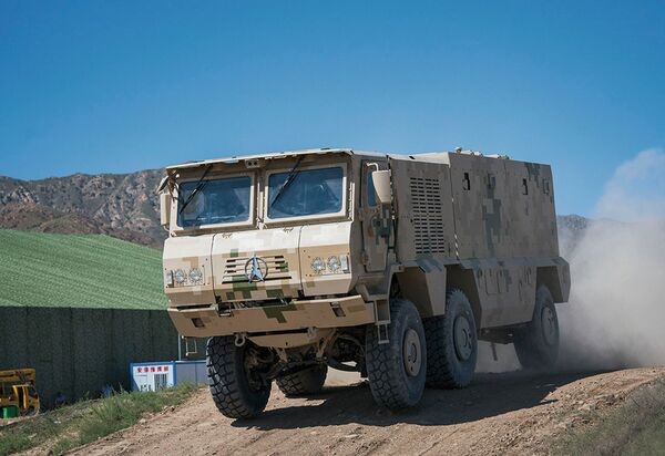 VP22_Chinese_6x6_MRAP_(C).jpg