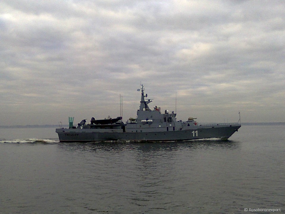 Svetlyak-class_patrol_boat_(DD).jpg