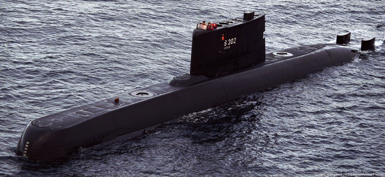 Ula_Class_(Type_210_Class)_(C).jpg