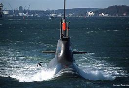 U-212A_class_German_Patrol_Submarine_(b).jpg