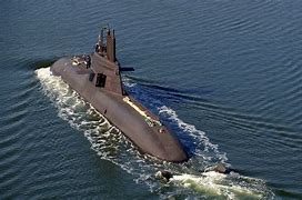 U-212A_class_German_Patrol_Submarine_(a).jpg