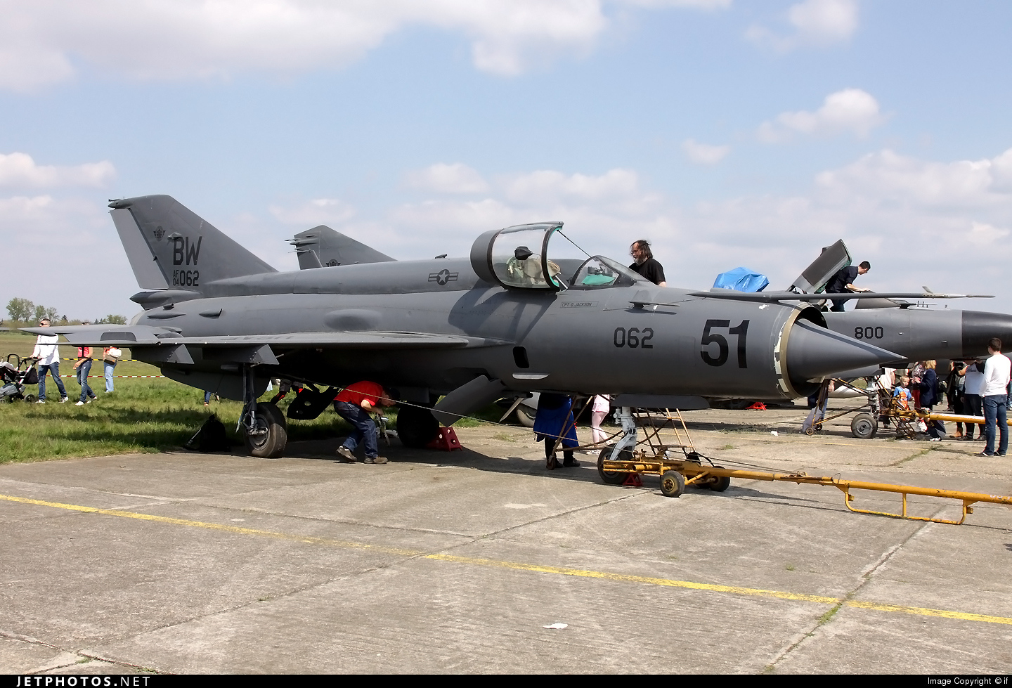 MiG-21bis_Fishbed-L(C).jpg