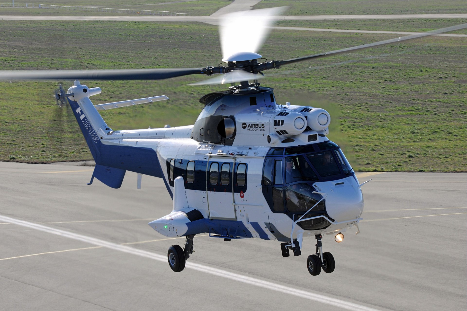H215_Helicopter_(C).jpg