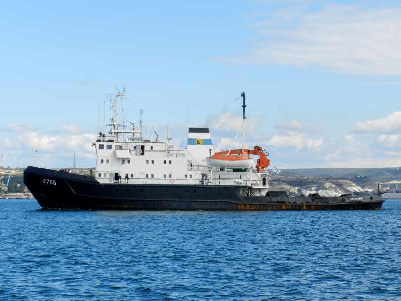 Kremenets_Tug_(C).jpg