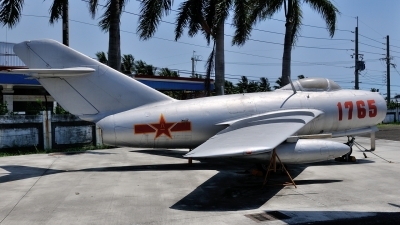 Shenyang_JZ-6(A).jpg