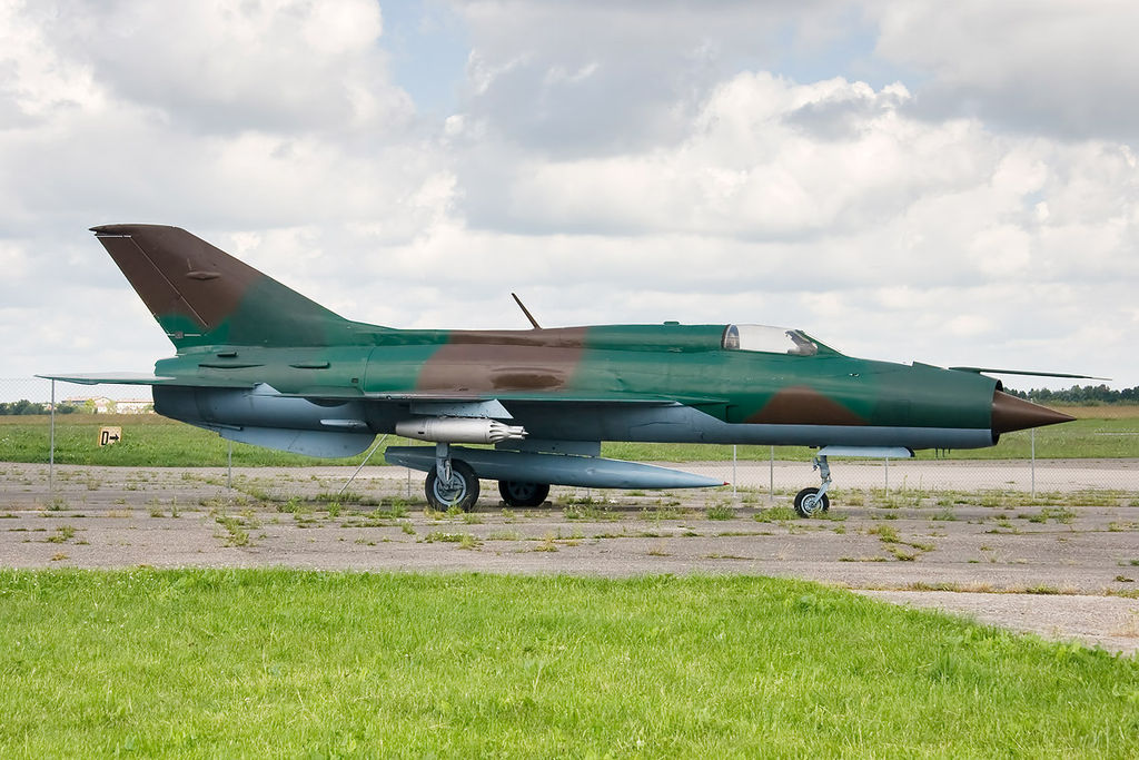 MIG-21(C).jpg