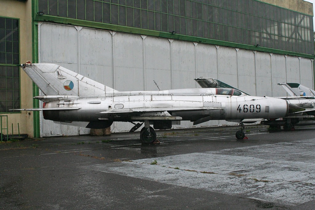 MiG_21PFM_Jet_(BB).jpg