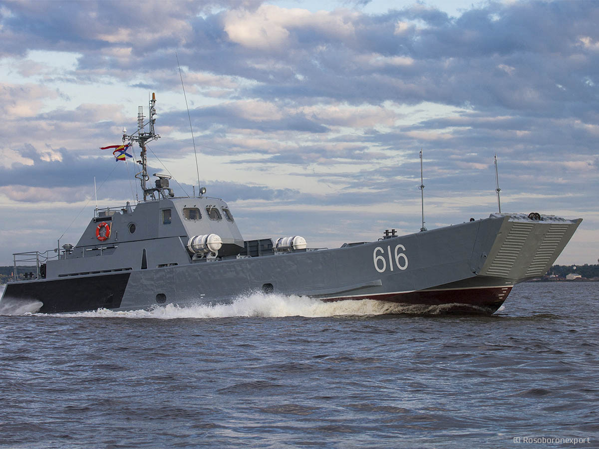 Serna-class_landing_craft_(B).jpg