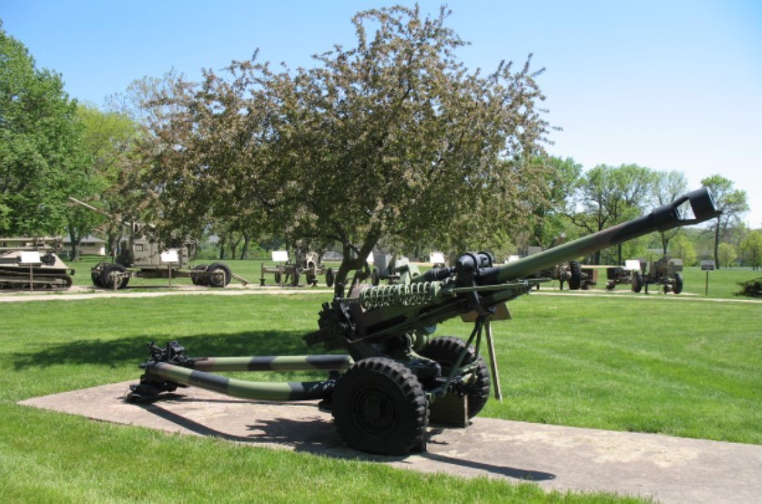 L119_Towed_Gun_(BB).jpg